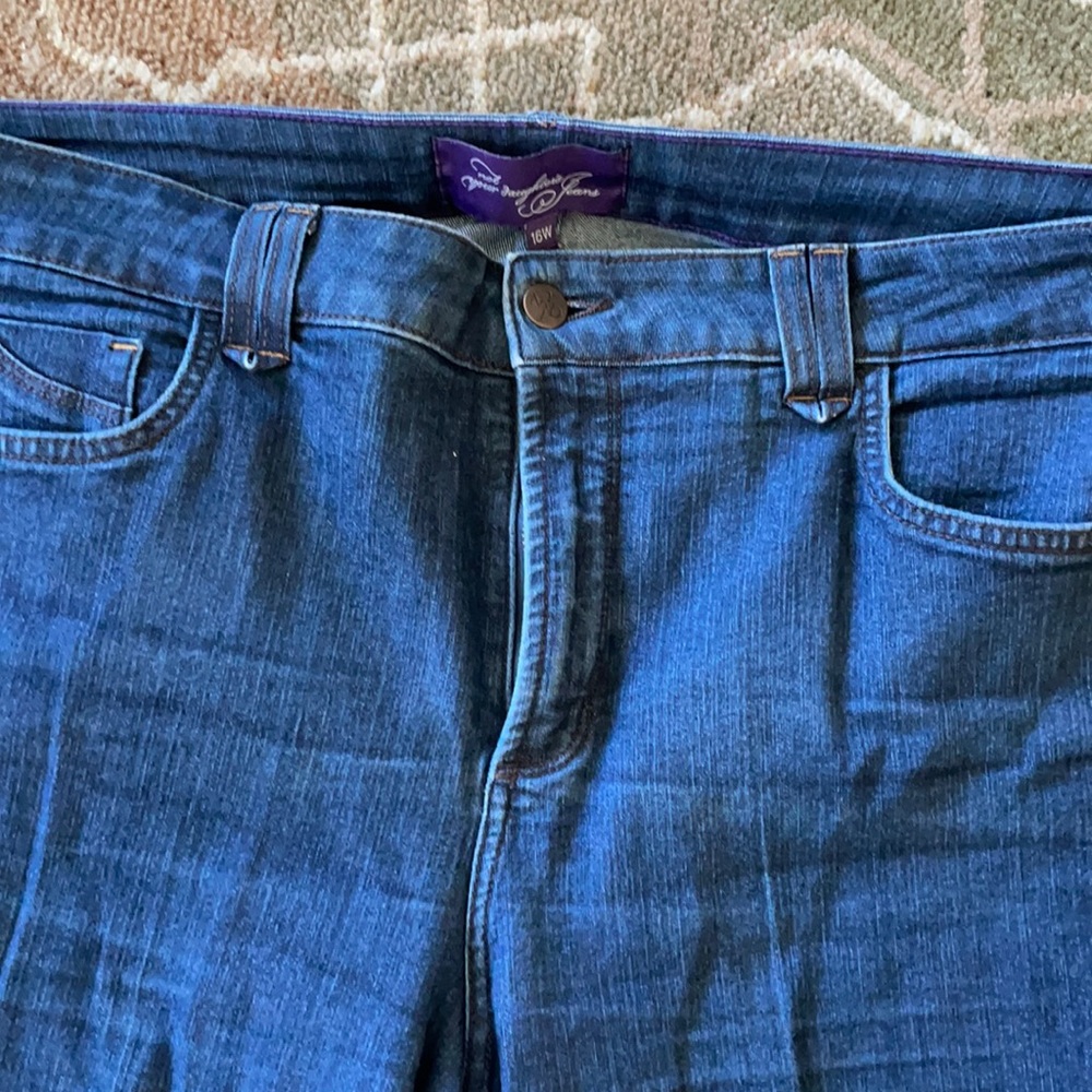 Boot cut jeans